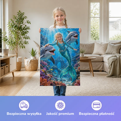 Meerjungfrau mit den Delfinen – Mädchen hält das gedruckte Poster