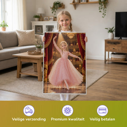 Ballerina auf der großen Bühne – Mädchen hält das gedruckte Poster